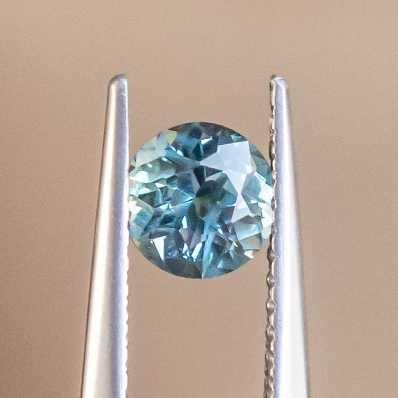 0.66CT ROUND BRILLIANT MADAGASCAR SAPPHIRE, MEDIUM BLUE TEAL, 5MM, UNTREATED