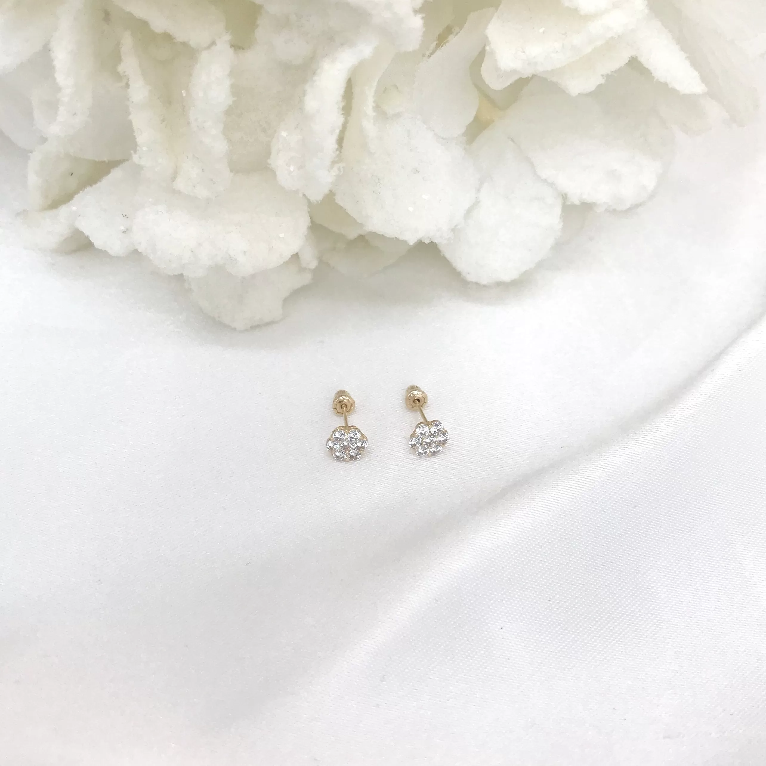 14k Yellow Gold Flower CZ Screw back Earrings