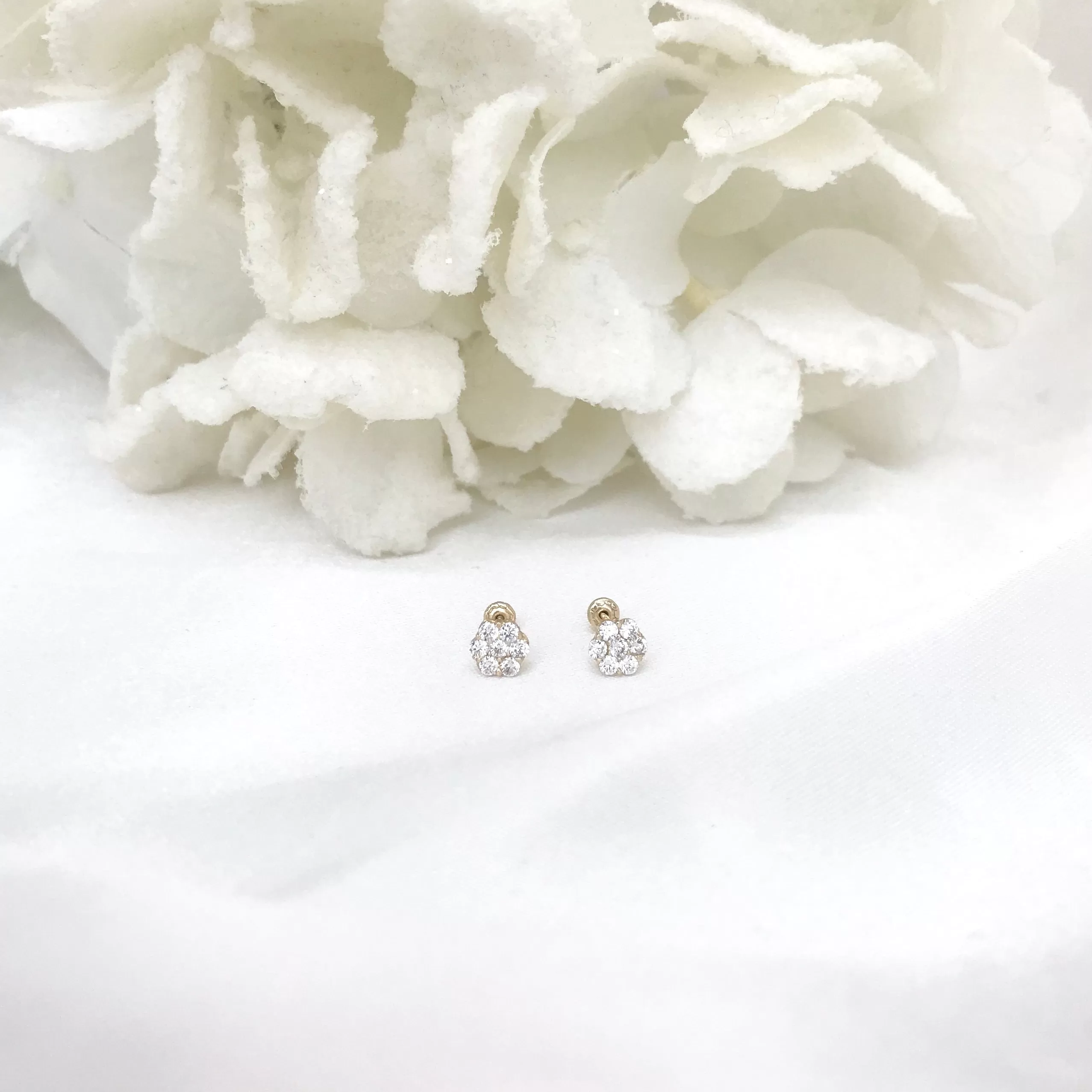 14k Yellow Gold Flower CZ Screw back Earrings