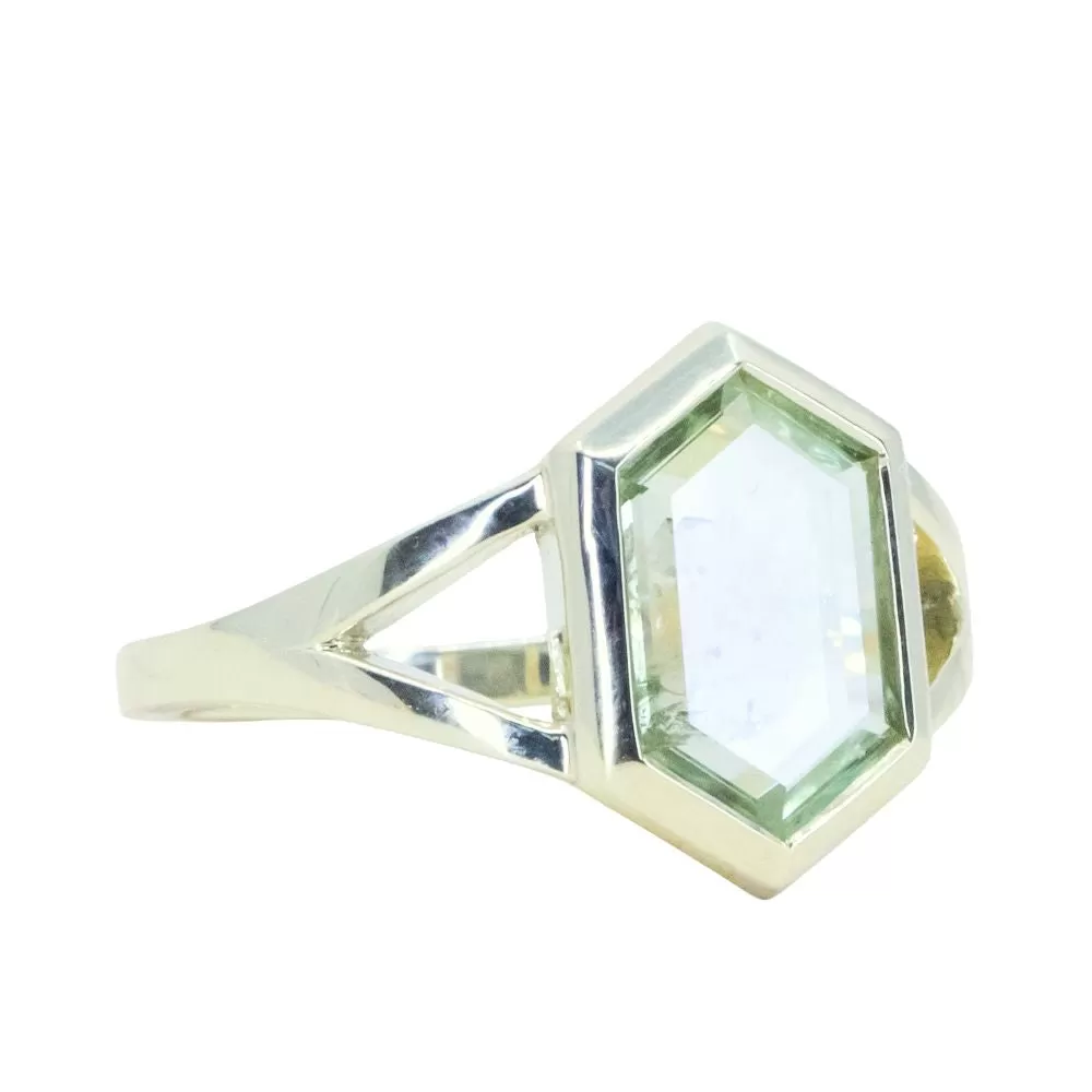 2.04ct Montana Sapphire Hexagon Portrait Cut Low Profile Bezel Split Shank Solitaire Ring in 14k Green Gold