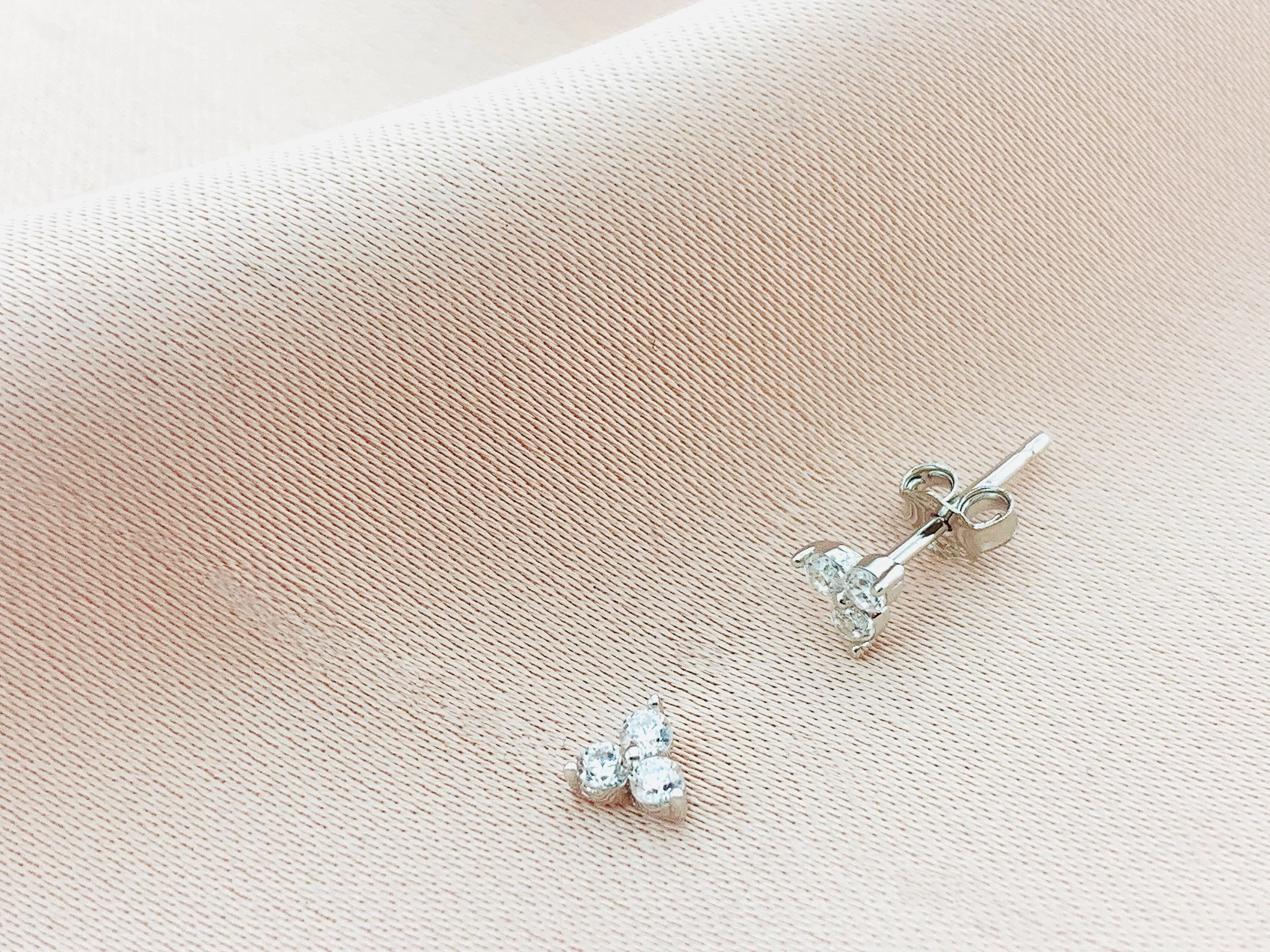 925 Silver Cubic Zirconia Stud Earring