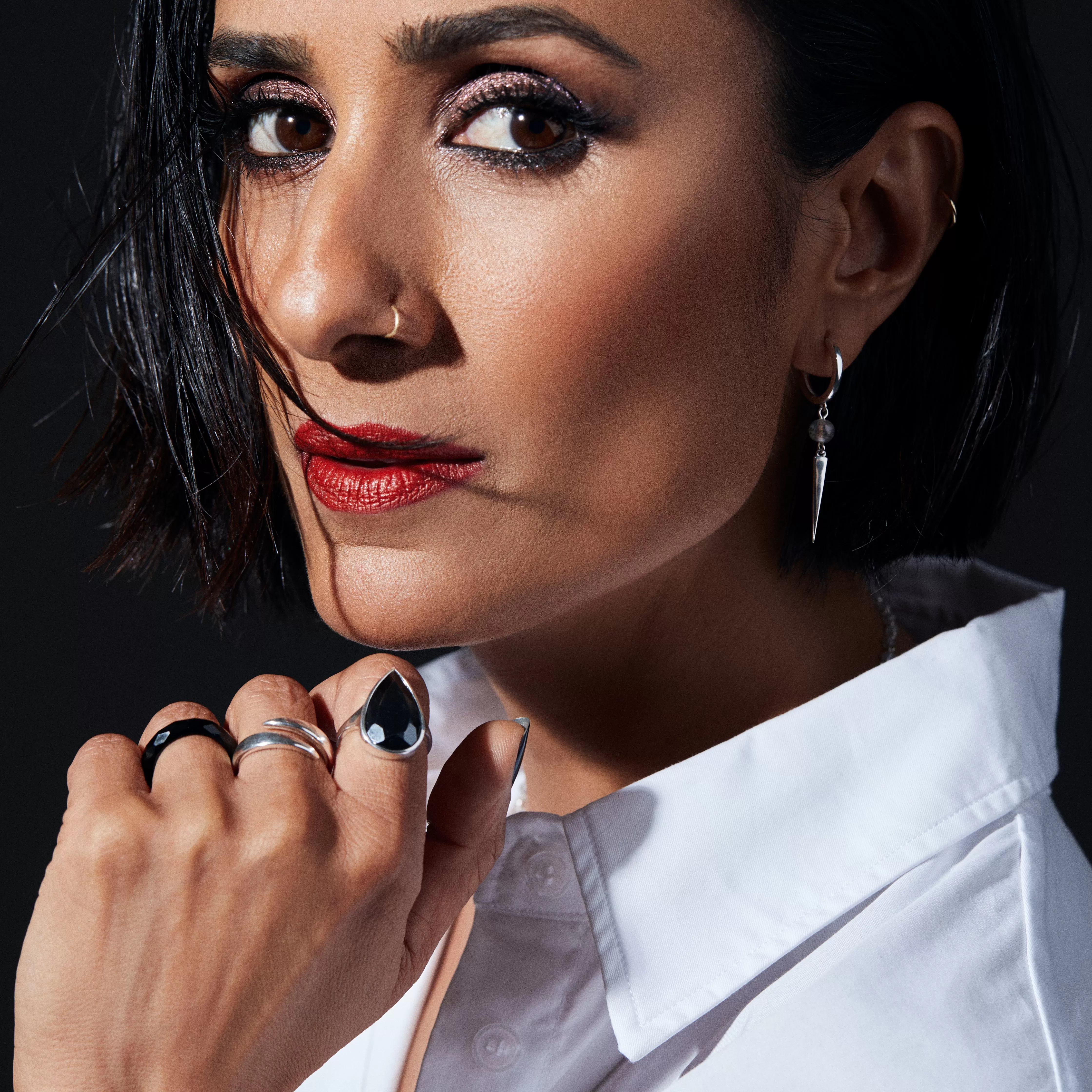 Anita Rani Shakti Hematite Empowerment Ring