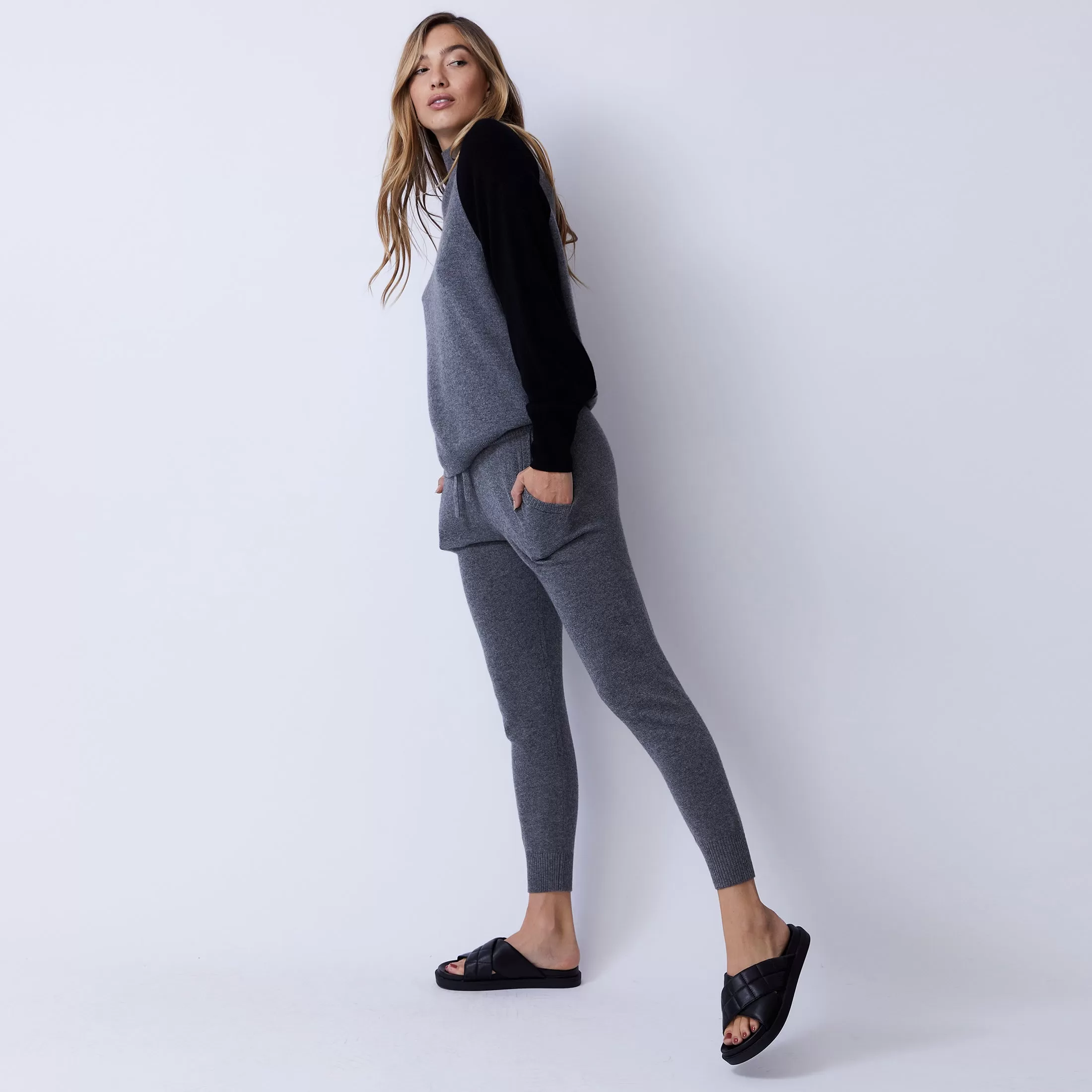 Cashmere Sporty Sweats