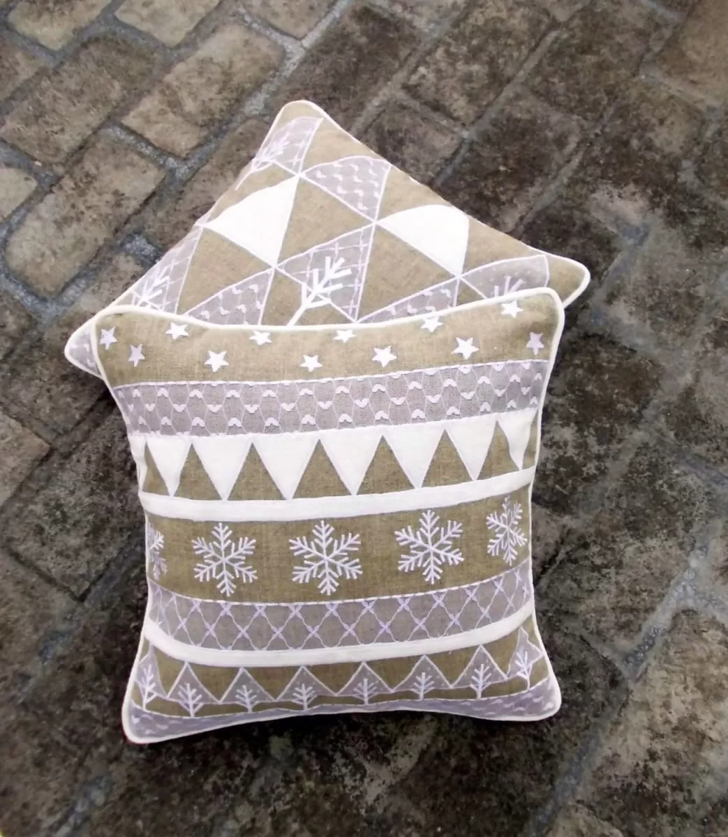 Christmas linen pillow cover, lace and linen and velvet, white christmas, applique & embroidered pillow size 16"X 16"