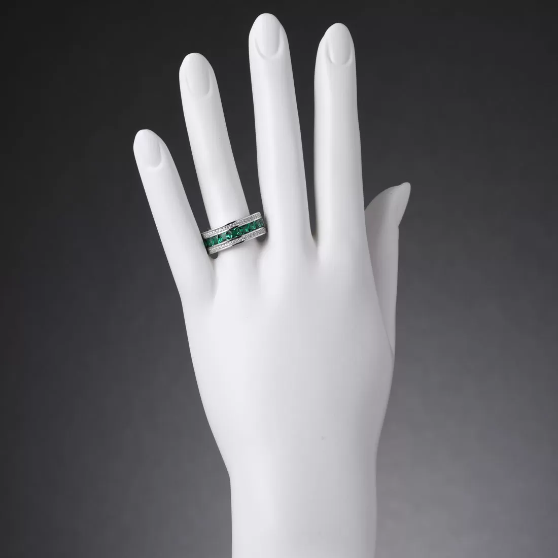 Emerald Princess Cut Sterling Silver Band Size 6