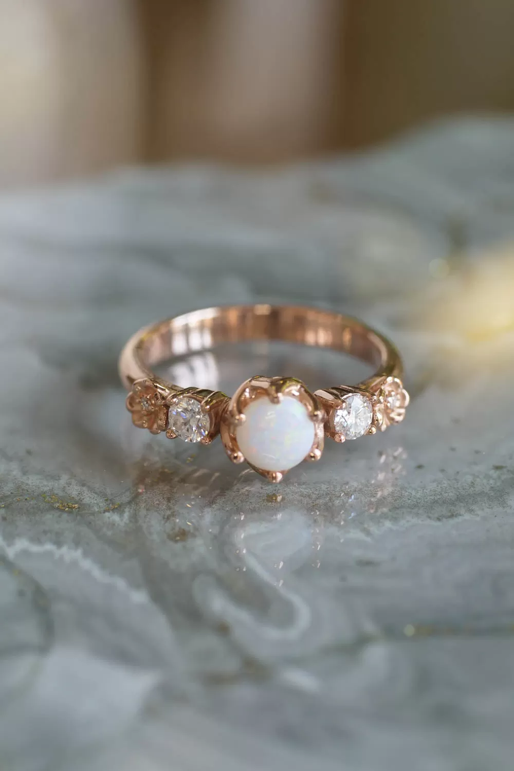 Fiorella round cabochon | floral engagement ring setting