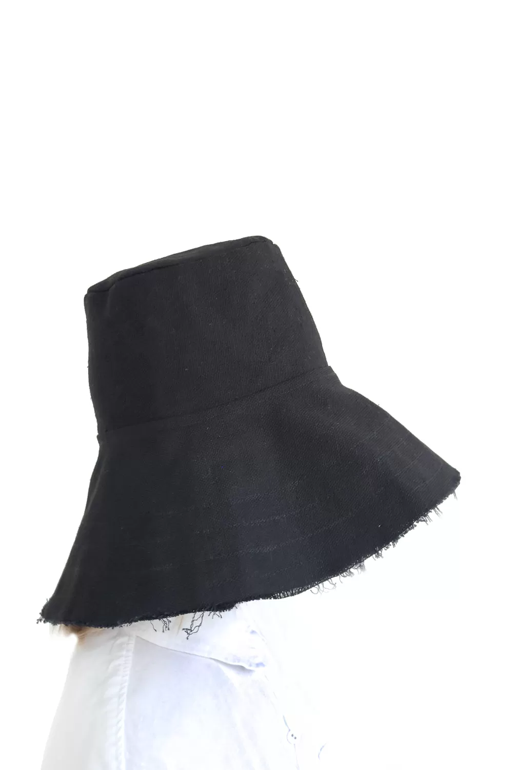 Foldable black linen hat