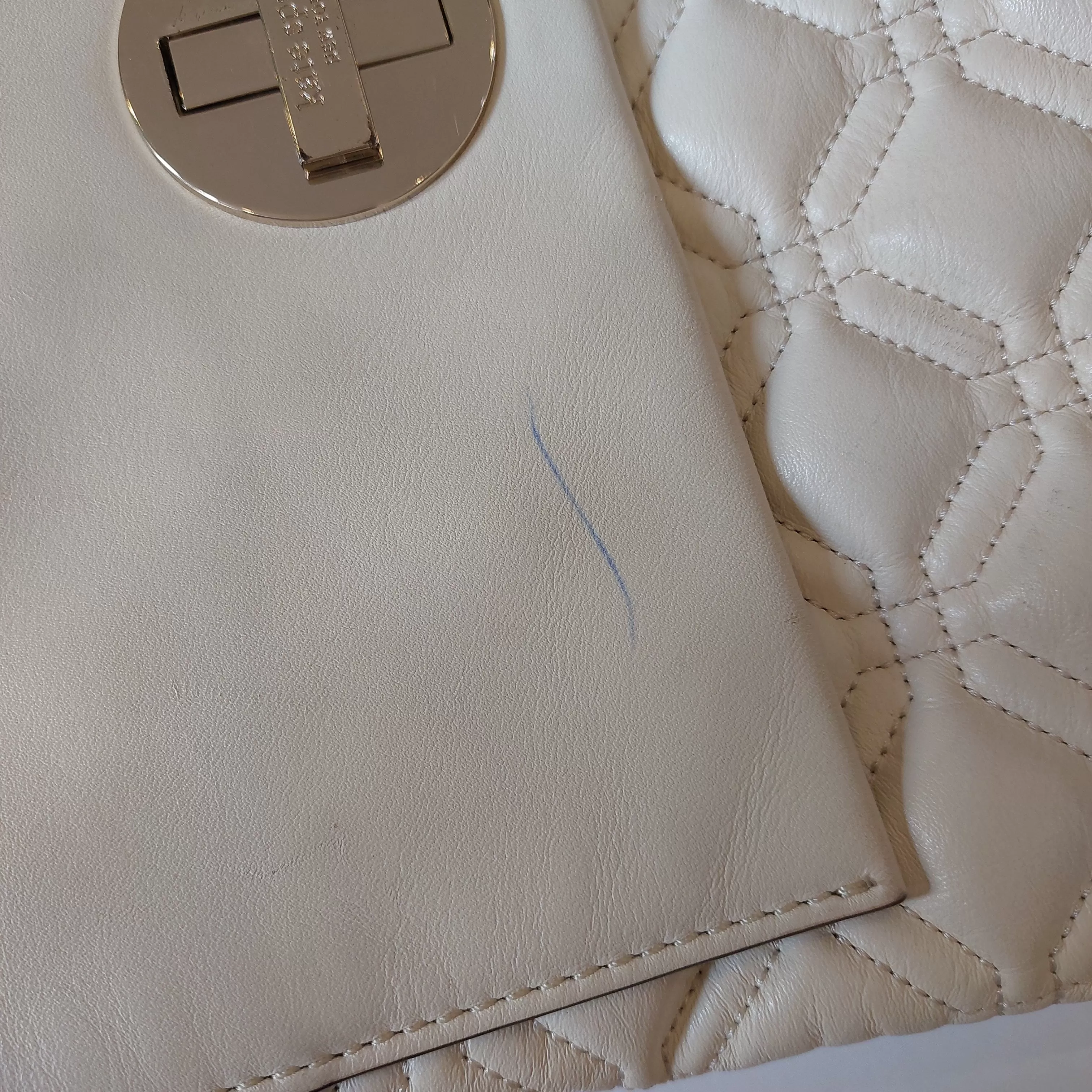 Kate Spade White Quilted Leather Shoulder Bag | Pre Loved |