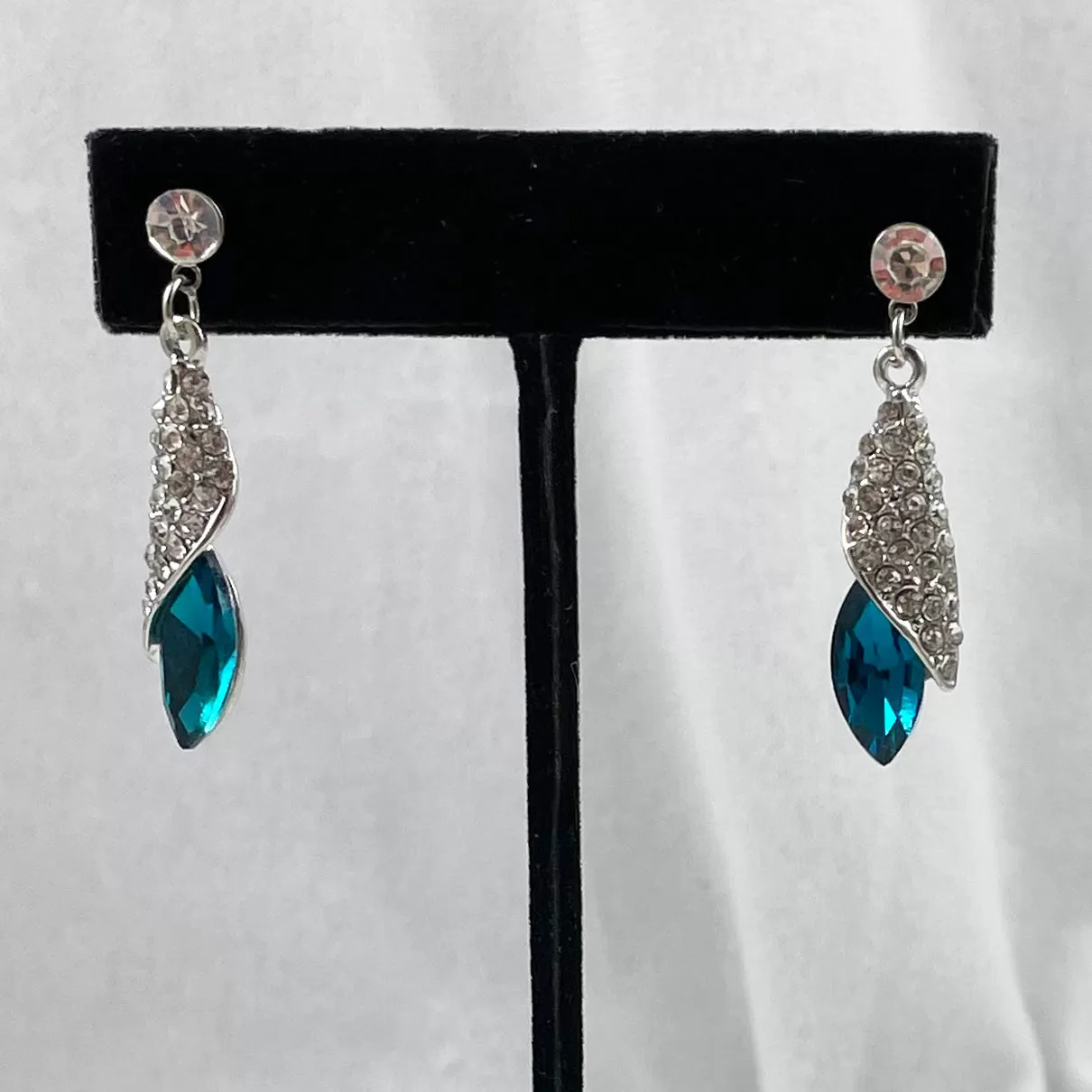 Vintage Teal Rhinestone Drop Earrings