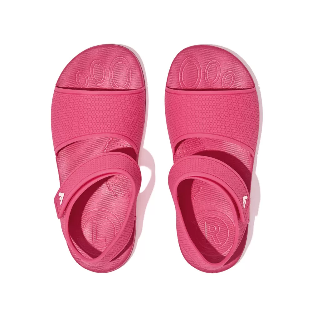 รองเท้าแตะแบบรัดส้น เด็ก รุ่น iQUSHION KIDS JUNIOR ERGONOMIC BACK-STRAP SANDALS